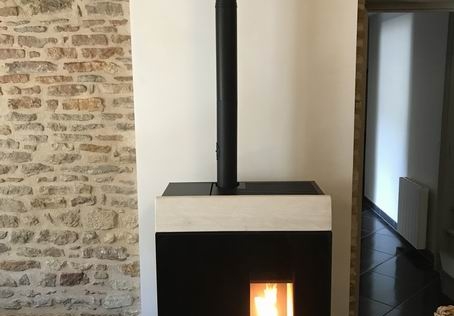 71960 LA ROCHE VINEUSE